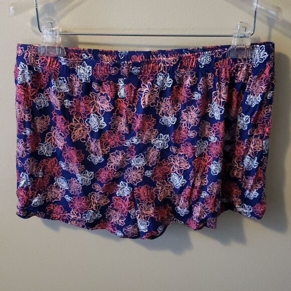 Jane and Bleecker sleep shorts - Picture 2 of 4